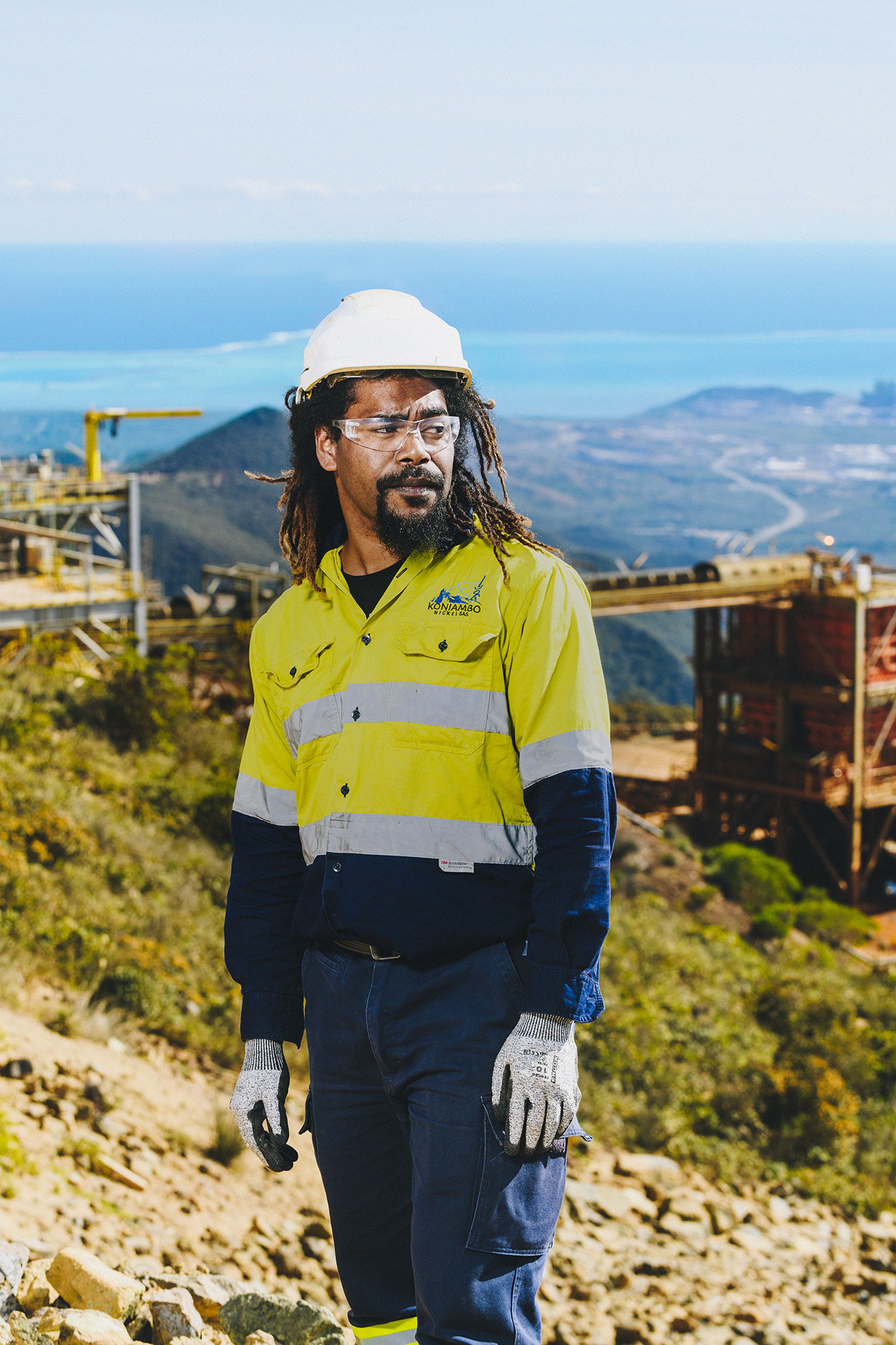 Publicité / campagne / graphisme / shooting pour Koniambo Nickel SAS en Nouvelle-Calédonie